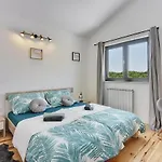 Korina Villa