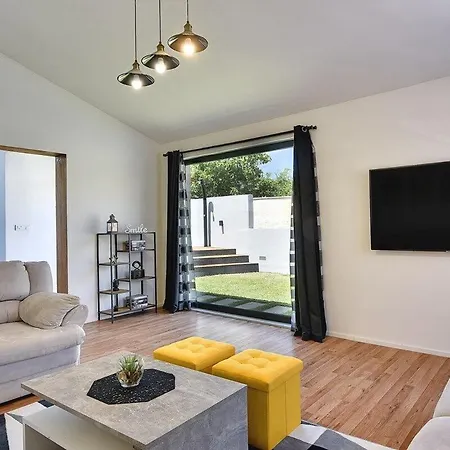 Korina Holiday home Krnica