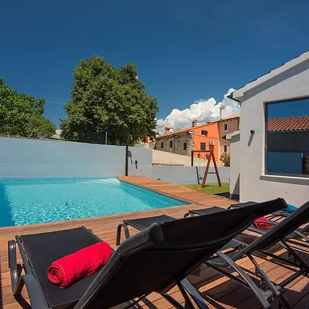 Holiday home Korina