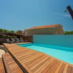 Vila Korina